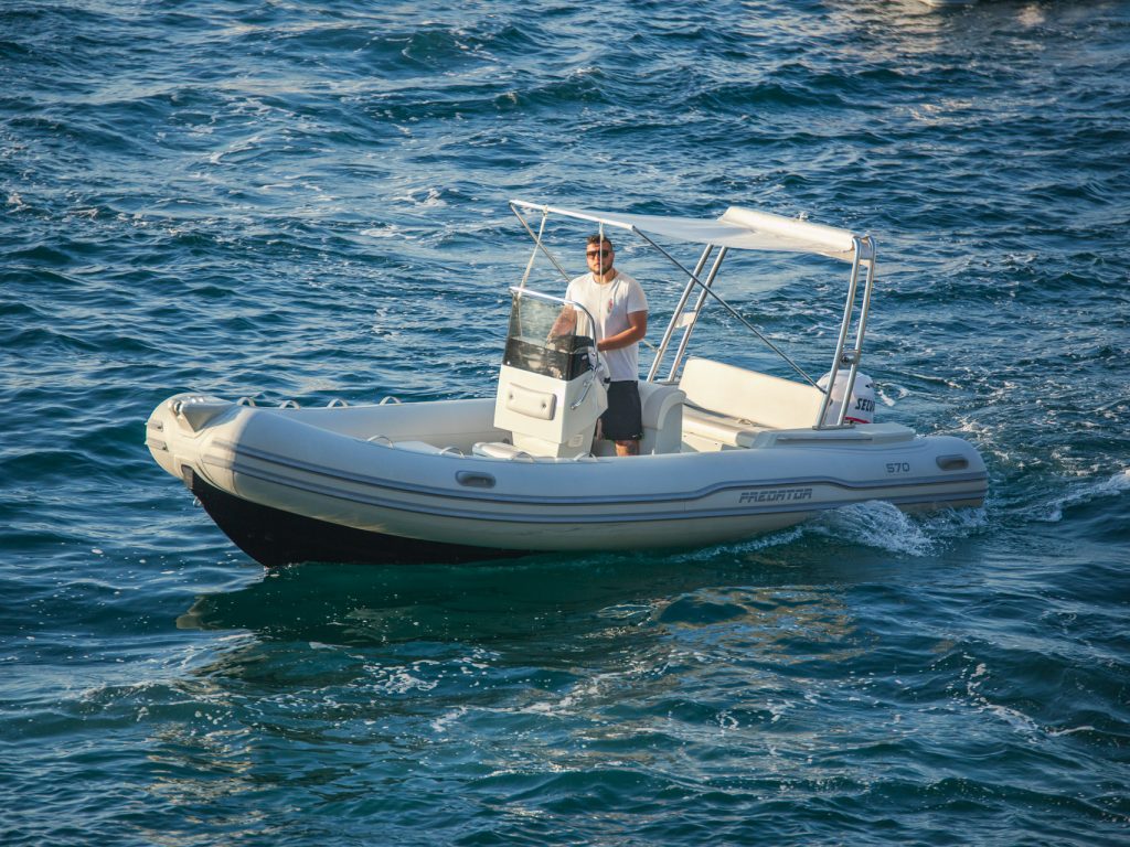 RIB 18ft Predator